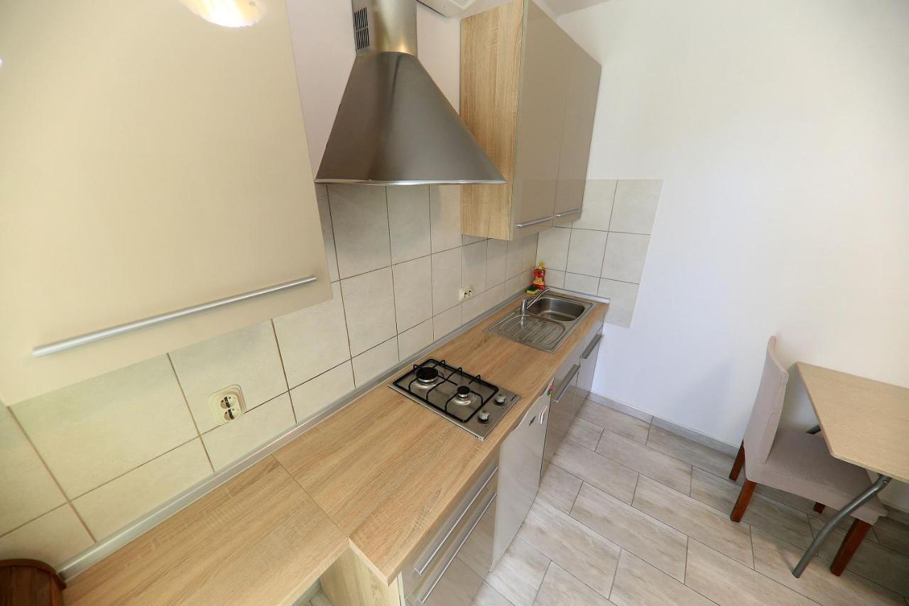 Apartmani Tonci Pag Pag Town Kültér fotó